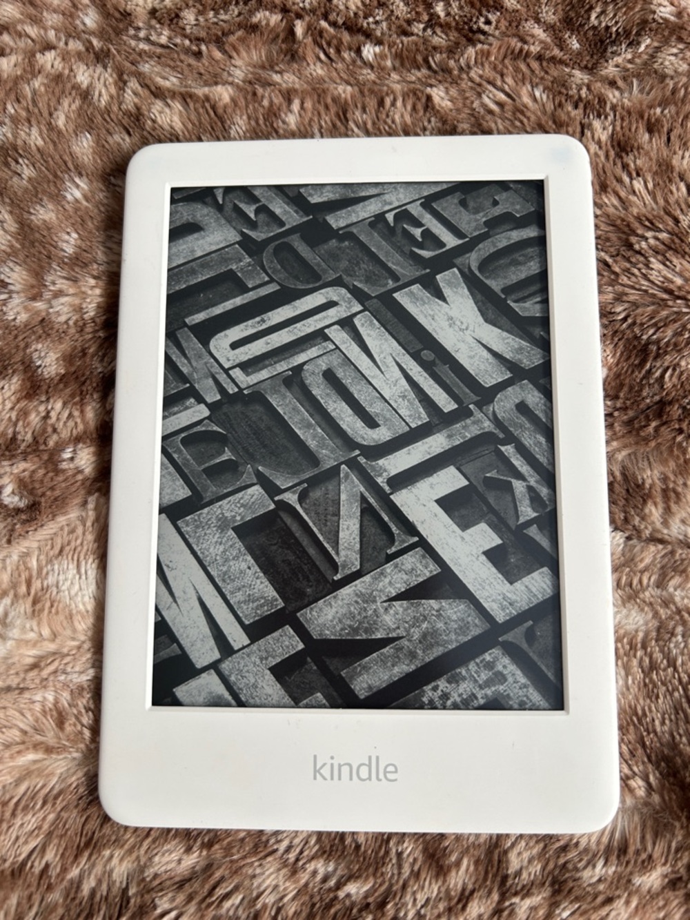 White 10th Generation Kindle